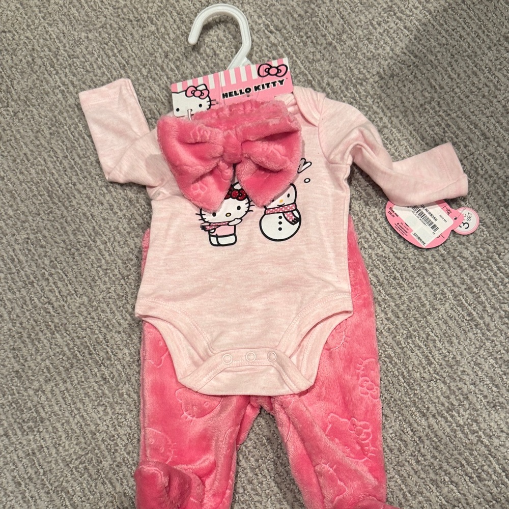 Hello Kitty Pink Long Sleeve Bodysuit Set